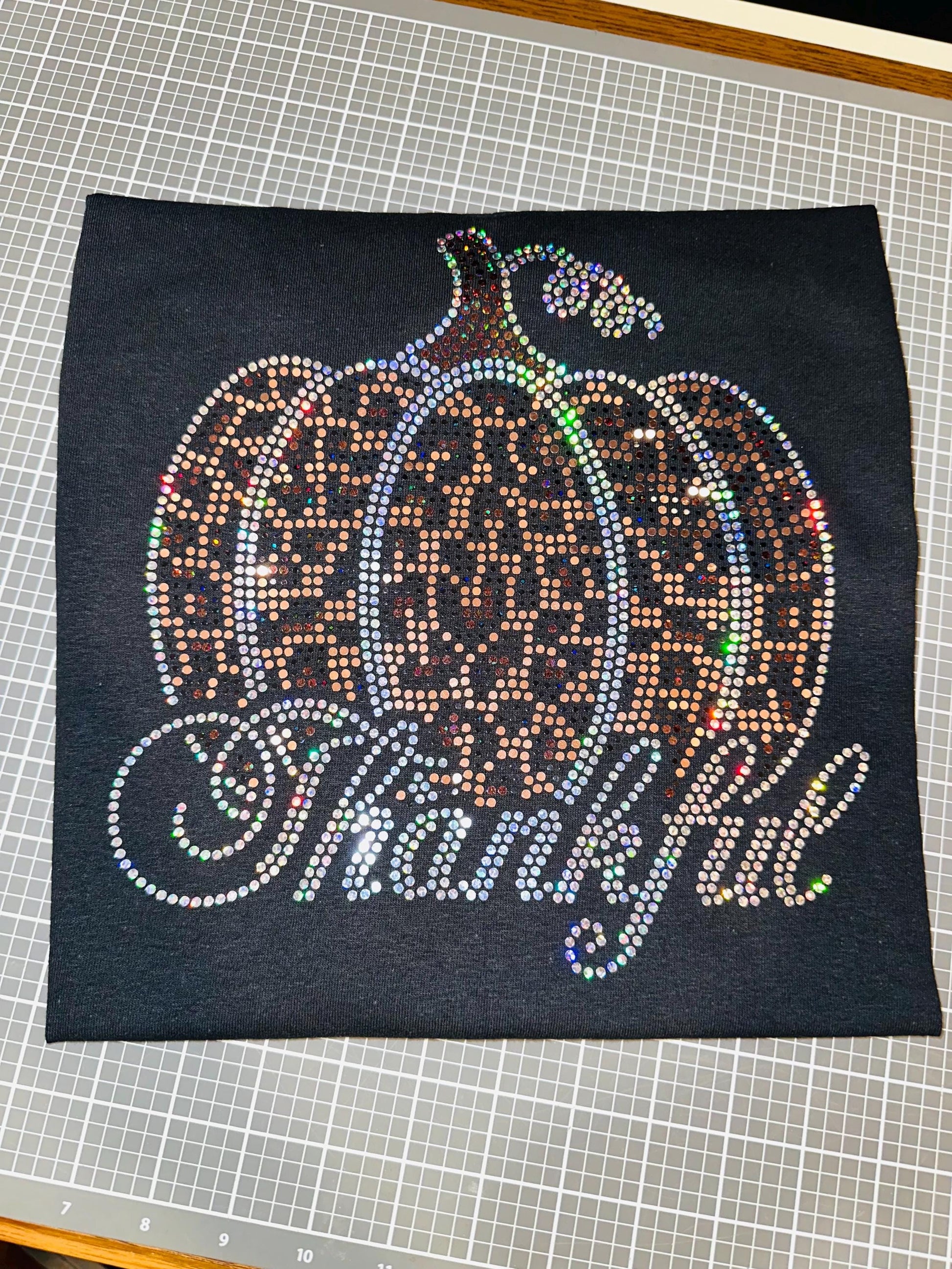 Thankful Leopard Pumpkin Bling Tee, T-Shirt Pumpkin Spangle Design! Fall Pumpkin Tee, Long Sleeve or Sweatshirt! Thanksgiving Shirt! Holiday - Stitch N Bling